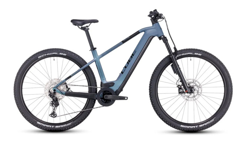 CUBE Reaction Hybrid ABS 750